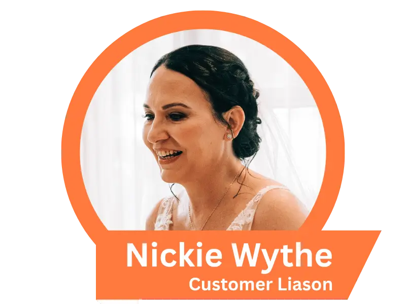 Nickie Wythe Customer Liason, helping customer book driving lessons in Southend on Sea, Leigh on Sea, Rayleigh, Basildon, Chelmsford, South Woodham Ferrers